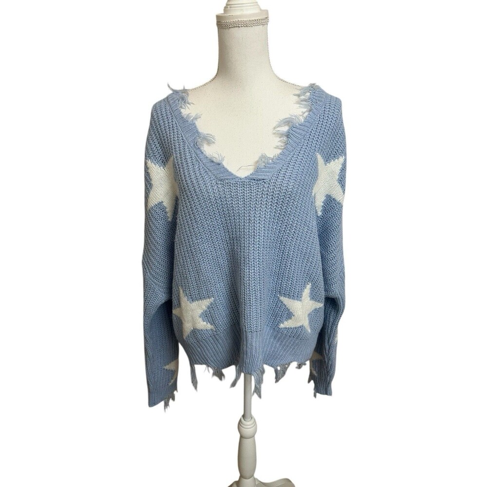 Just Polly Women's XL Distressed Star Sweater Blue & White